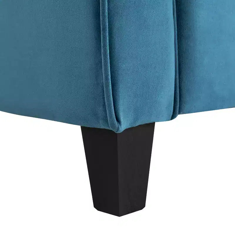 Poltrona d'accento imbottita trapuntata – Velluto blu con braccioli arrotolati