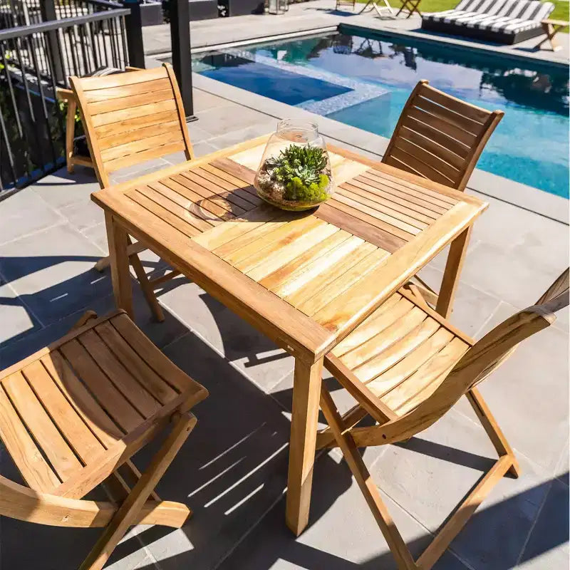Tavolo da pranzo quadrato in teak da esterno da 99 cm per 4 persone – Resistente alle intemperie