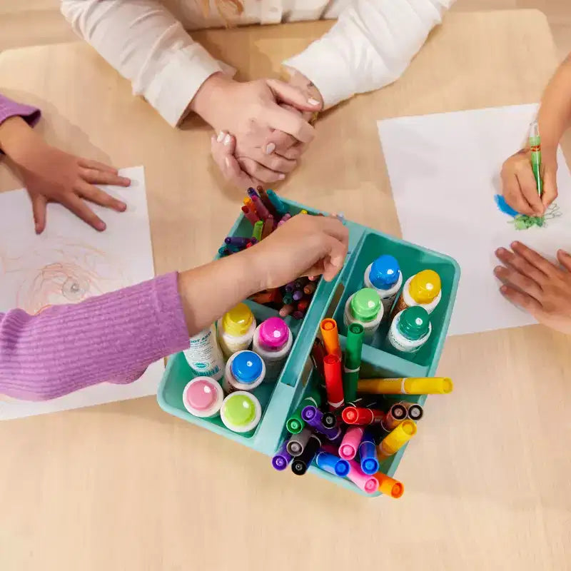 Tavolo per attività per bambini quadrato in legno massello 30" x 30" – Gambe da 22"
