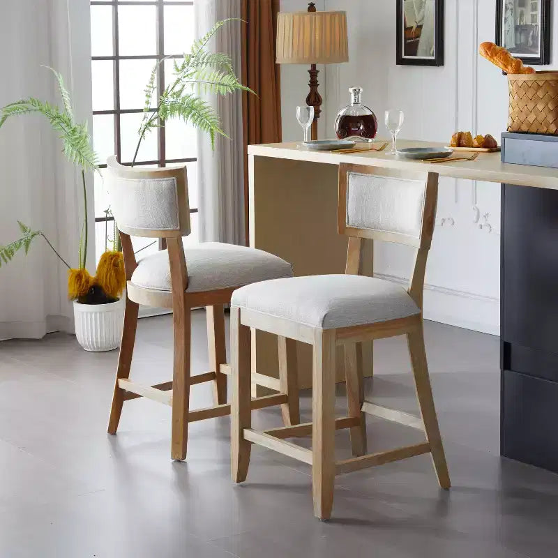 Sgabello da bancone imbottito da 67,3 cm con struttura in legno di Hevea – Set da 2