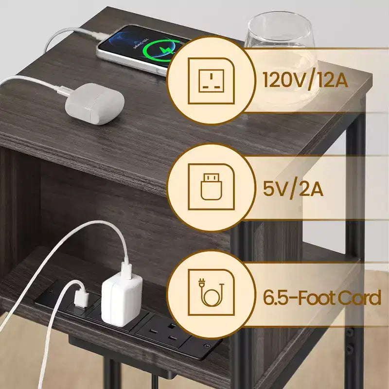 Tavolino con stazione di ricarica integrata, comodino a 3 ripiani con porte USB e prese di corrente, tavolino per soggiorno