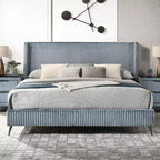 Letto con pannelli imbottiti in velluto a coste larghe Roundhill Furniture Mavela, Blu