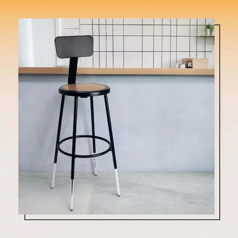 Sgabello da bar regolabile in acciaio con schienale – 63,5-84 cm