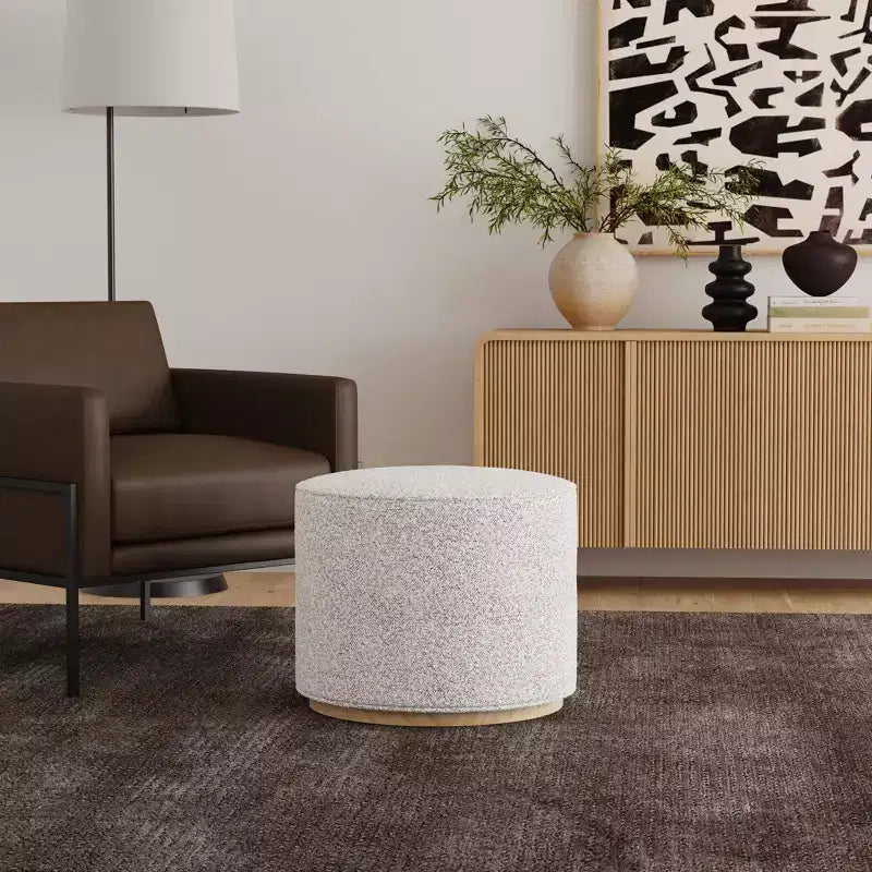 Pouf Cloud con Base in Legno Naturale – Rotondo, Rivestito, Capacità 113 kg